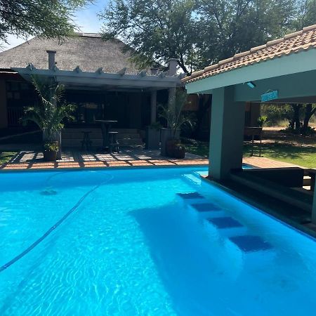 Thabazimbi Country Lodge エクステリア 写真