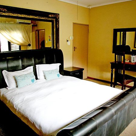 Thabazimbi Country Lodge エクステリア 写真